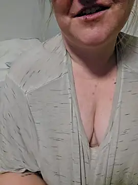 Goddessofawesome online show from 04.21.26