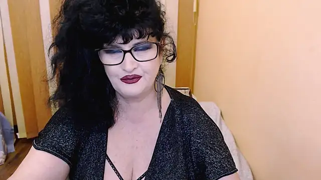 QuuenOfSin online show from 12.07.24