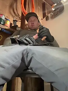 Halfoftwelve69 online show from 04.21.26