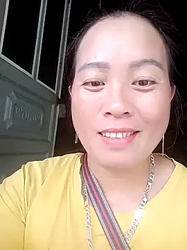 Snapshot of phuongtrinh1 chatting on 05.25.26 phuongtrinh1 online show from 05.25.26