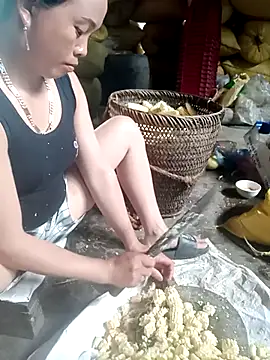 Snapshot of phuongtrinh1 chatting on 06.16.26 phuongtrinh1 online show from 06.16.26