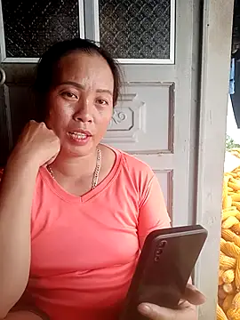 Snapshot of phuongtrinh1 chatting on 07.19.26 phuongtrinh1 online show from 07.19.26