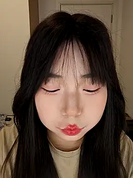 YaYa 5523 online show from 04.20.26