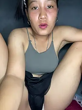 Snapshot of beli001 chatting on 05.27.26 beli001 online show from 05.27.26