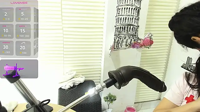 violett collinss online show from 06.05.26