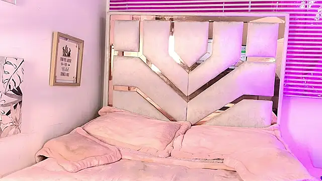 Milf vero online show from 04.22.26