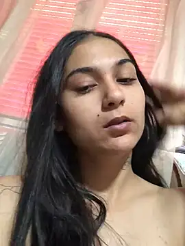Snapshot of amira1348 chatting on 05.24.26 amira1348 online show from 05.24.26
