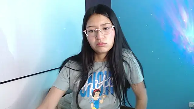 Snapshot of Danii_rizzo chatting on 04.27.26 Danii rizzo online show from 04.27.26