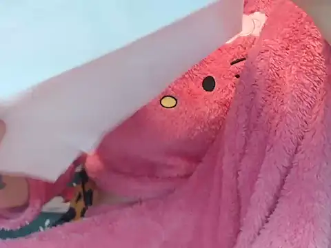 CarlyTheMessy online show from 04.22.26