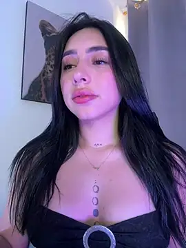 Snapshot of IsabellaNoir_ chatting on 04.24.26 IsabellaNoir online show from 04.24.26