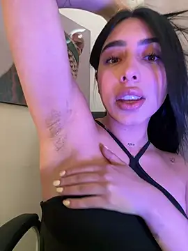 Snapshot of IsabellaNoir_ chatting on 07.17.26 IsabellaNoir online show from 07.17.26