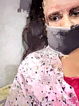 Snapshot of Cutie_Neetu chatting on 04.28.26 Cutie Neetu online show from 04.28.26