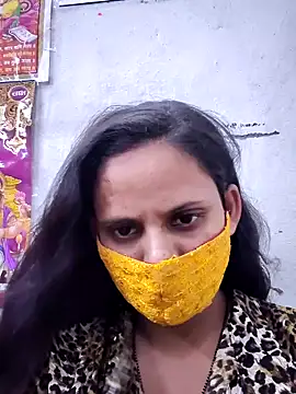 Snapshot of Cutie_Neetu chatting on 05.12.26 Cutie Neetu online show from 05.12.26