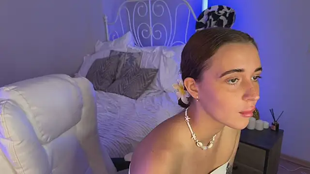 Tiana Belle online show from 06.14.26