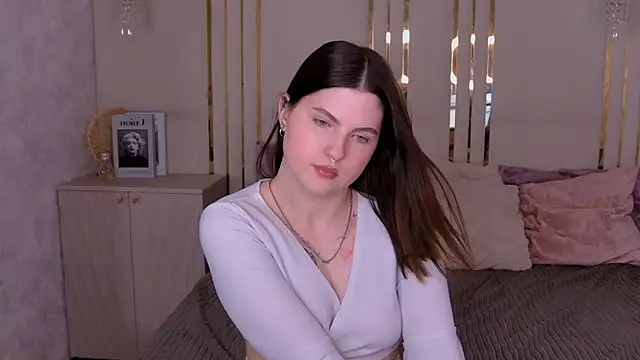 Snapshot of IvySimmons chatting on 05.11.26 IvySimmons online show from 05.11.26