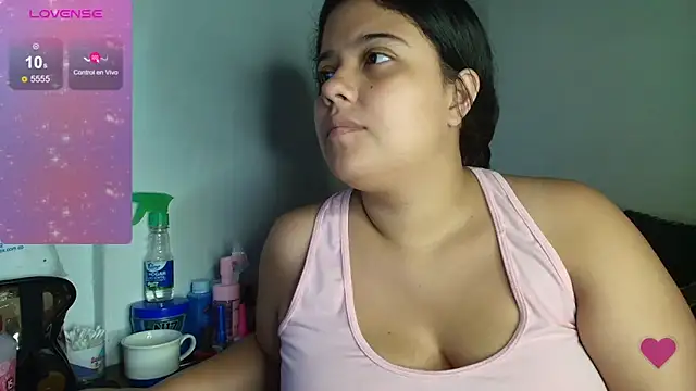 Snapshot of EliVanegas chatting on 06.27.26 EliVanegas online show from 06.27.26