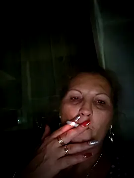 Snapshot of Divineblond chatting on 09.16.25 Divineblond online show from 09.16.25