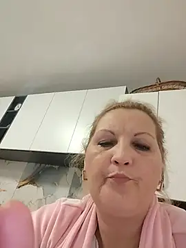 Divineblond online show from 03.09.26