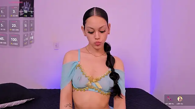 Snapshot of Charlotte_grayx chatting on 05.17.26 Charlotte grayx online show from 05.17.26
