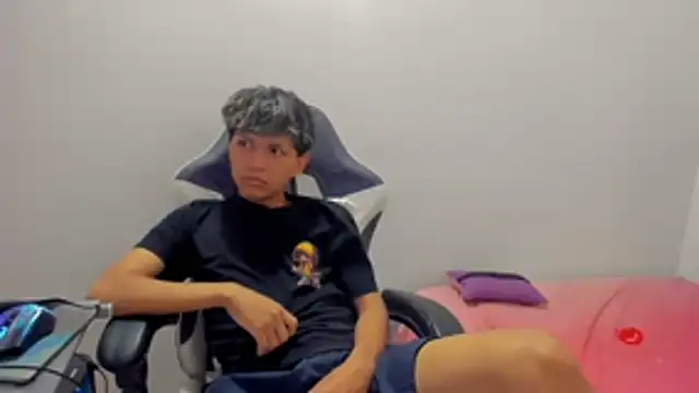 chick angel online show from 06.01.26