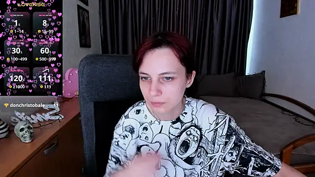 Snapshot of MiniLysii chatting on 07.18.26 MiniLysii online show from 07.18.26
