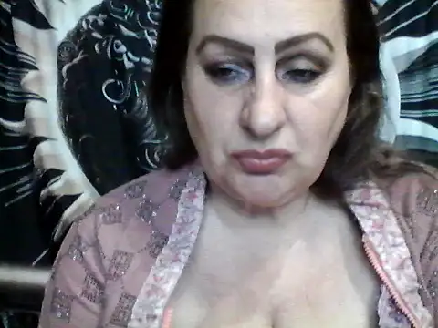 Snapshot of LoaqLovew chatting on 04.27.26 LoaqLovew online show from 04.27.26