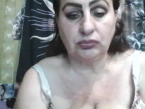 Snapshot of LoaqLovew chatting on 07.27.26 LoaqLovew online show from 07.27.26