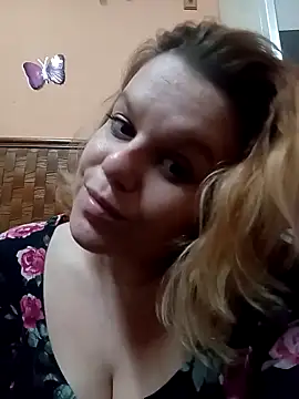 Maryquenn online show from 04.30.26