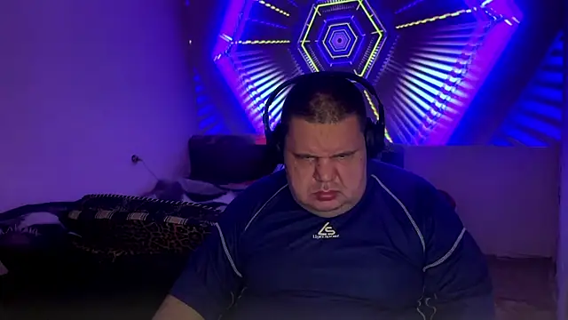 chubby daddy online show from 04.25.26