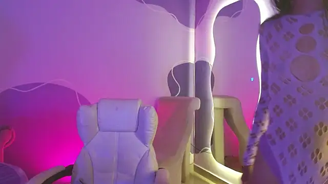 Aeritta Nova online show from 04.23.26