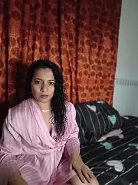 Snapshot of Divya888 chatting on 04.25.26 Divya888 online show from 04.25.26