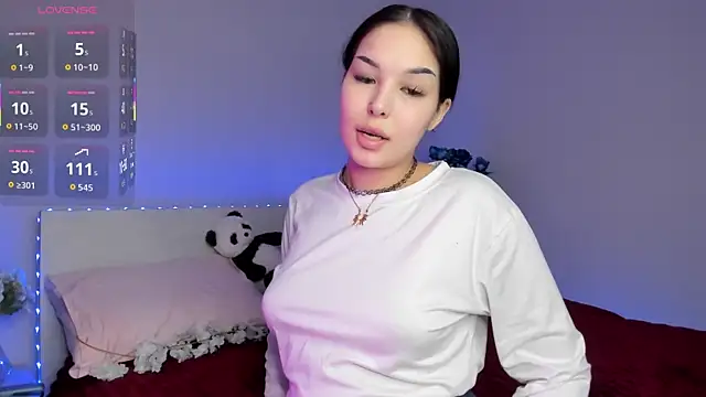 Snapshot of missinfull chatting on 04.30.26 missinfull online show from 04.30.26