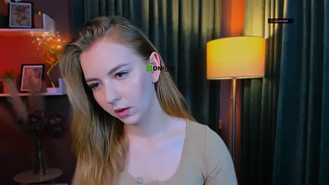 lina moone online show from 06.03.26
