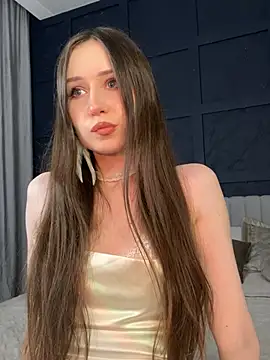AliceLidelle online show from 07.18.26
