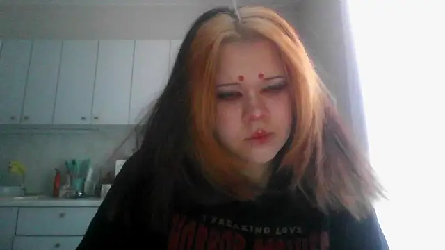 Amanda Mia  online show from 05.19.26