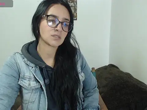 Snapshot of ASHLEYLOVE11 chatting on 07.27.26 ASHLEYLOVE11 online show from 07.27.26