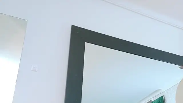 Snapshot of Elektradoll1 chatting on 06.05.26 Elektradoll1 online show from 06.05.26