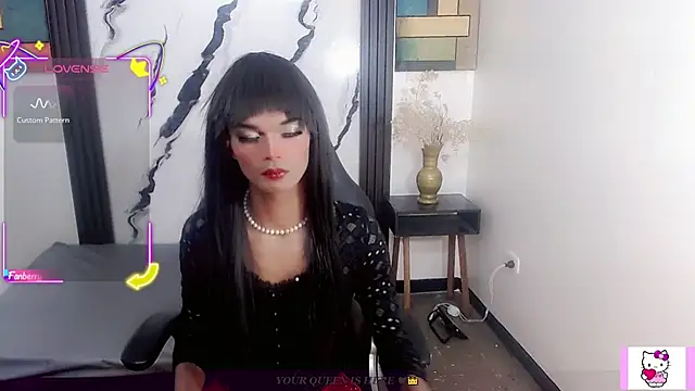 Snapshot of _emma_miller chatting on 07.10.26 emma miller online show from 07.10.26