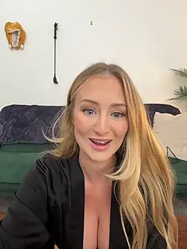 lucyadlernz online show from 05.02.26