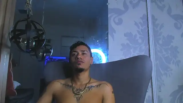 AlexandriuWolf online show from 05.21.26