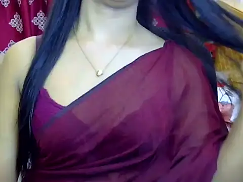 Snapshot of Alina_Nur chatting on 07.18.26 Alina Nur online show from 07.18.26