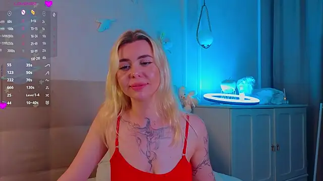 Snapshot of AveriRigby chatting on 06.16.26 AveriRigby online show from 06.16.26