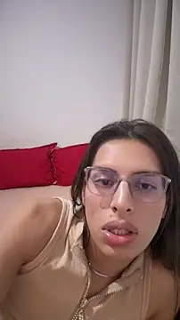 RoxelyTs online show from 06.26.26