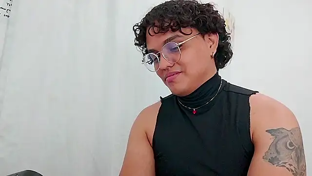 Snapshot of Diane_exotic chatting on 04.29.26 Diane exotic online show from 04.29.26