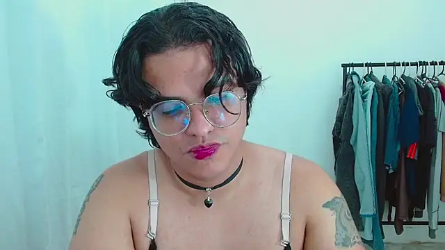 Snapshot of Diane_exotic chatting on 05.27.26 Diane exotic online show from 05.27.26