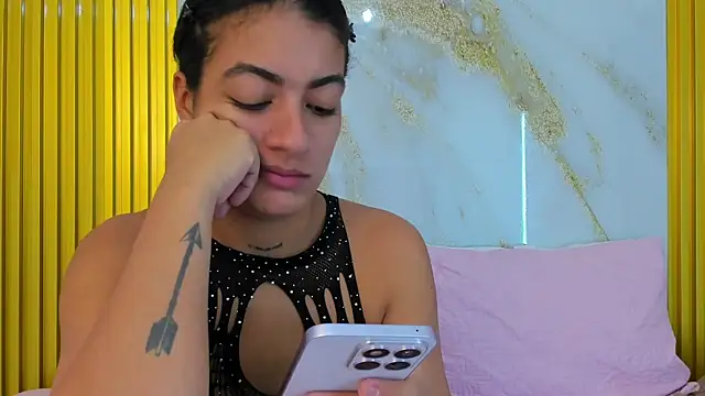 Snapshot of MarceANDCami chatting on 05.17.26 MarceANDCami online show from 05.17.26