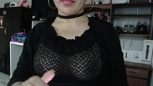 nadia  abaud online show from 02.02.25