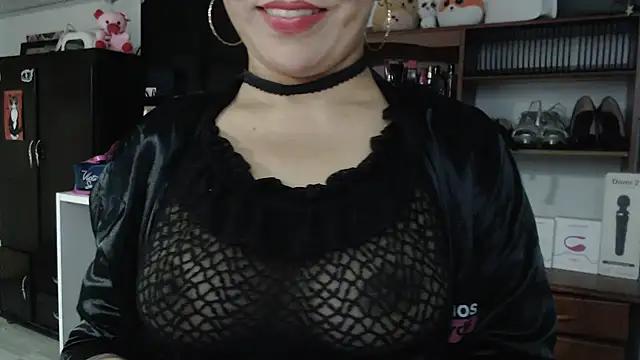 nadia  abaud online show from 02.08.25