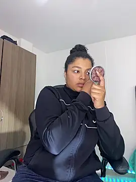 Snapshot of Nerea- chatting on 05.31.26 Nerea- online show from 05.31.26