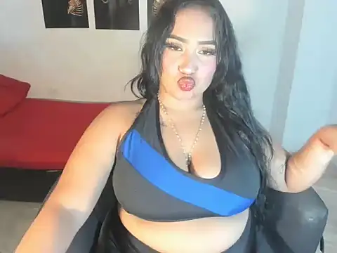 Snapshot of Curvybigassx chatting on 07.24.26 Curvybigassx online show from 07.24.26